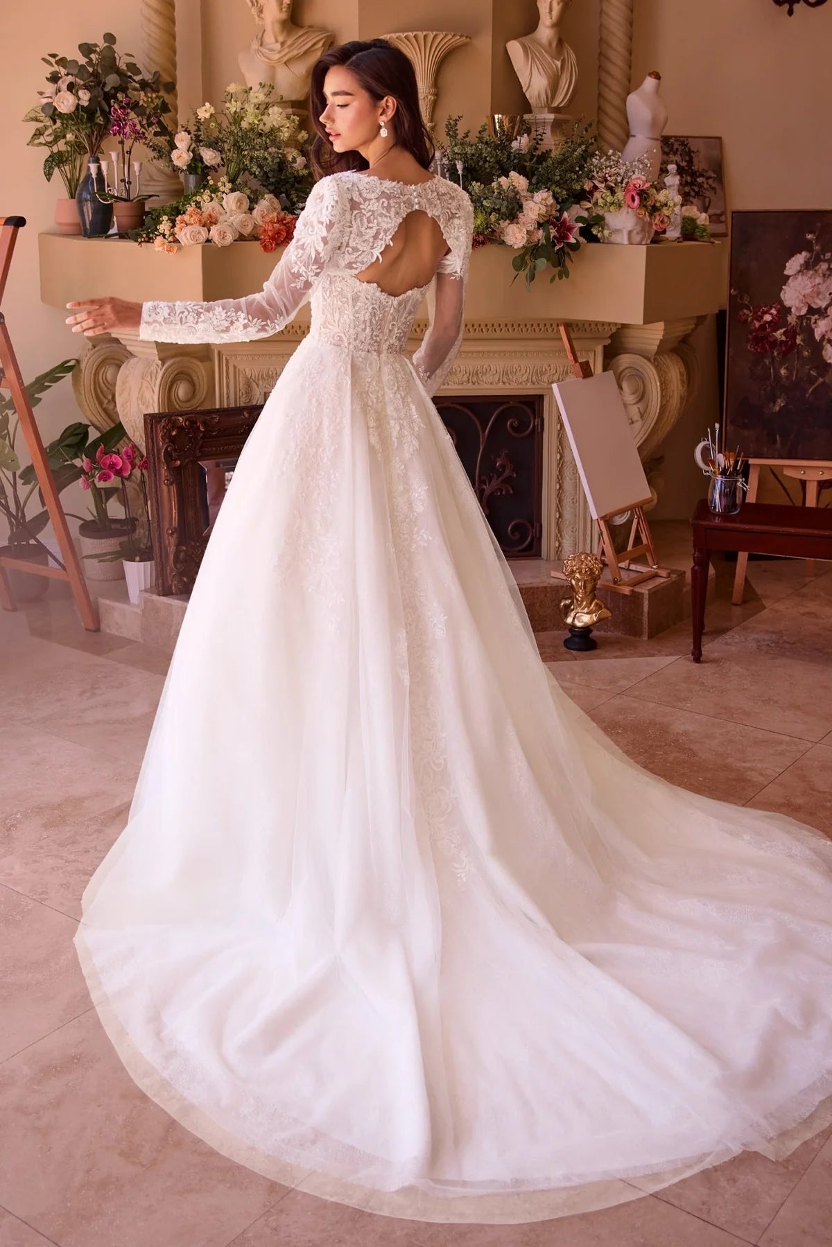 2026-26 Strapless Plunging Sweetheart Wedding Dress