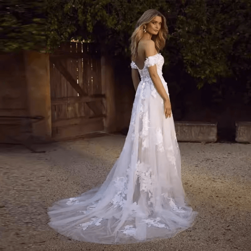 Summer wedding dresses | A line wedding dress