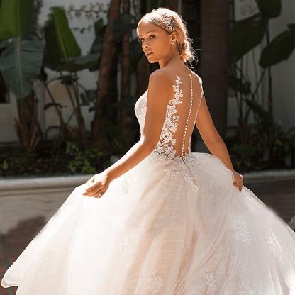 Backless wedding dress with train | Ball gown wedding dress