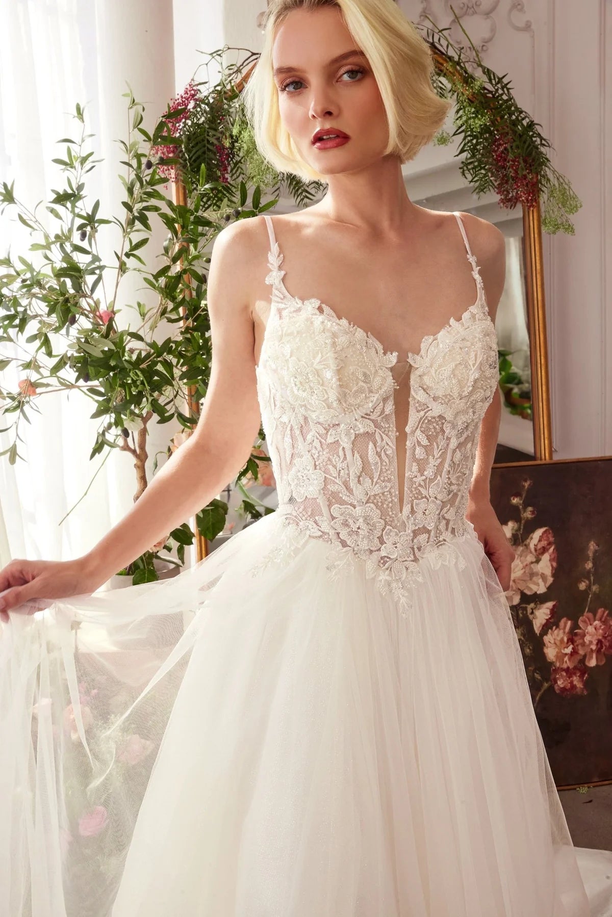 2026-18 Spaghetti Straps Bridal Ball Gown Wedding Dress