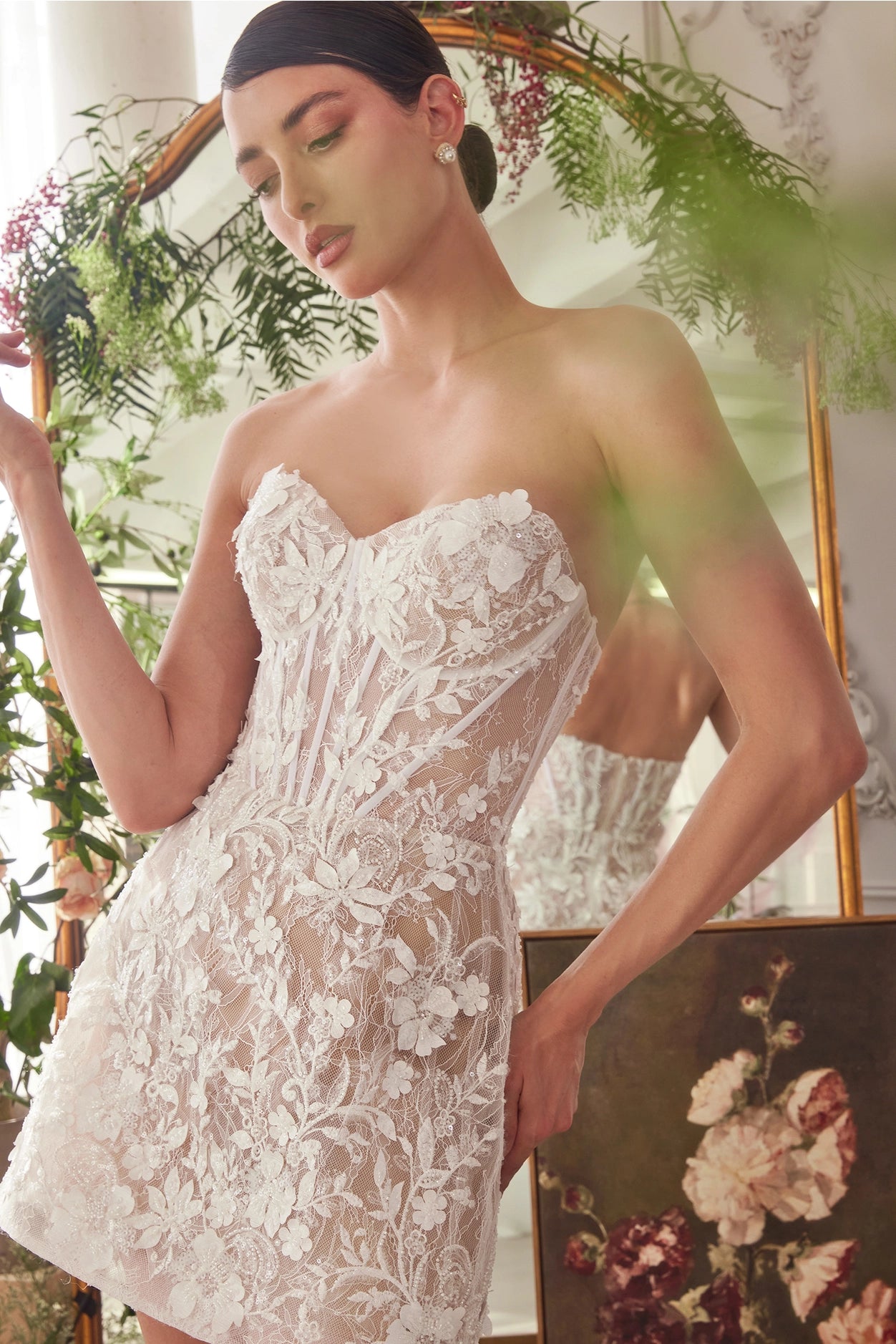 2026-06 Short Bridal Floral Applique Wedding Dress