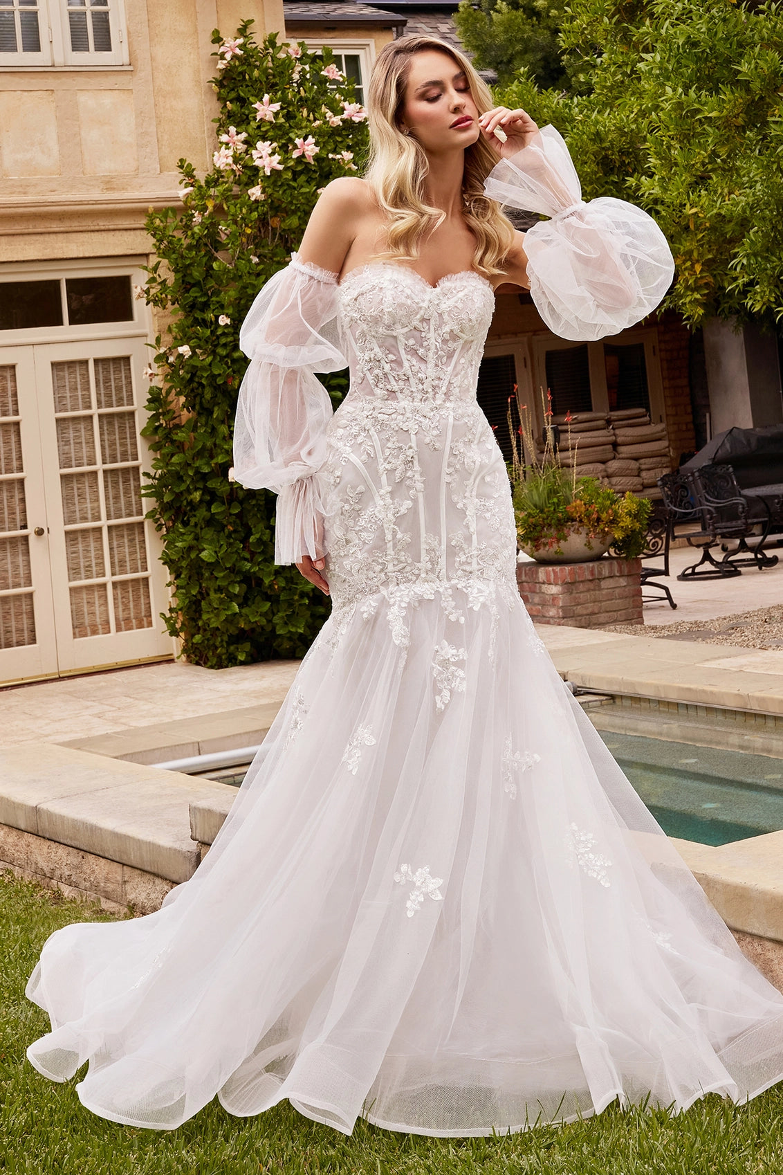 2026-21 Strapless Mermaid Wedding Dress & Removable Sleeves