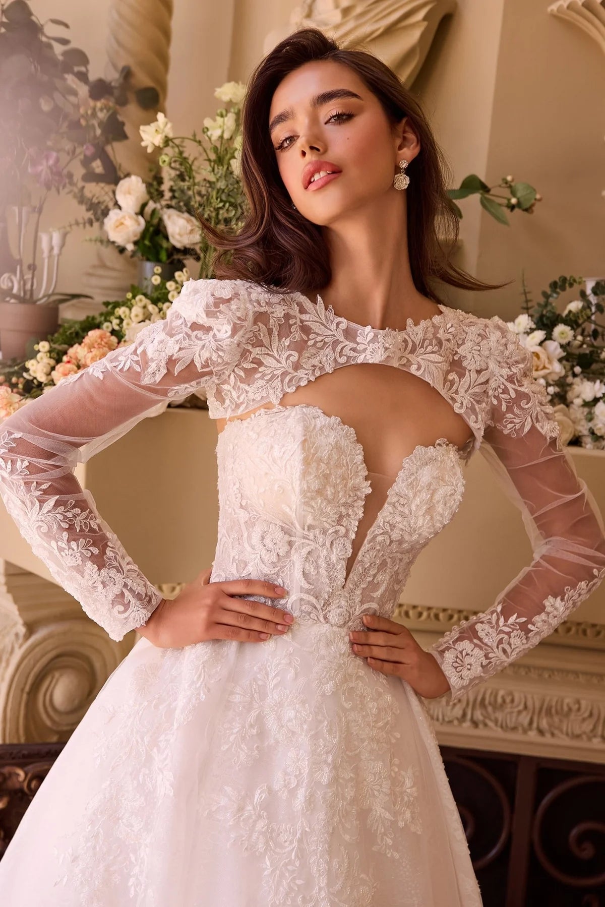 2026-26 Strapless Plunging Sweetheart Wedding Dress