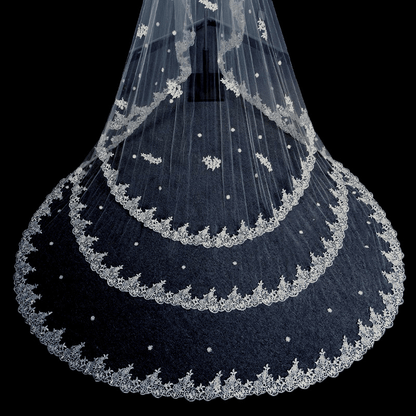 Three-circle lace cathedral veil | wedding veils