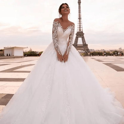 V neck wedding dresses with long sleeve | ball gown wedding dress