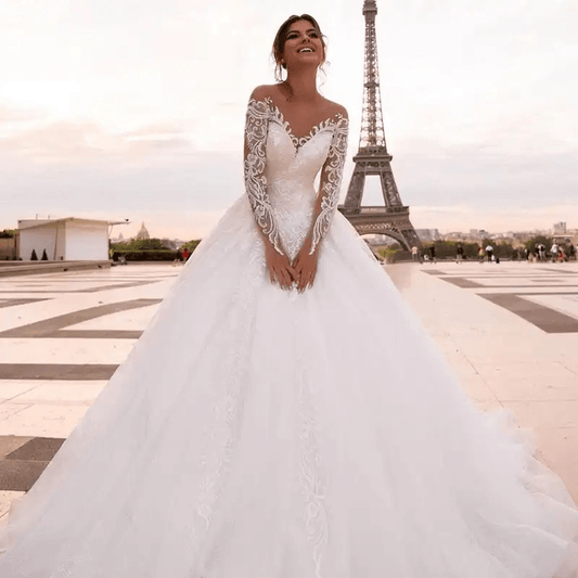 V neck wedding dresses with long sleeve | ball gown wedding dress