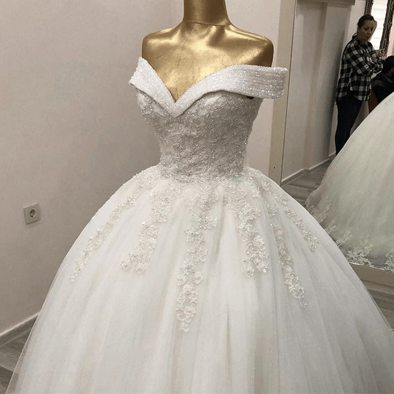 princess ball gown wedding dress | off shoulderwedding dress