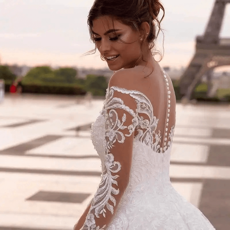 V neck wedding dresses with long sleeve | ball gown wedding dress