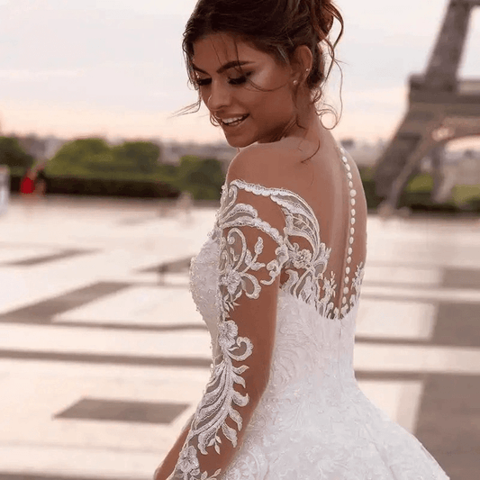 V neck wedding dresses with long sleeve | ball gown wedding dress