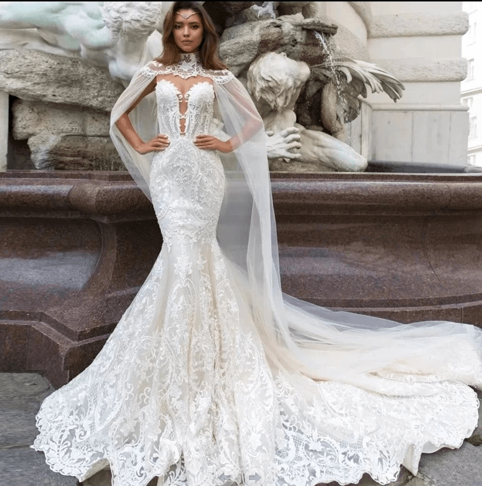 Strapless lace mermaid wedding dress with yarn